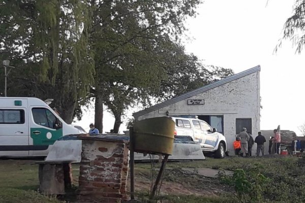 Dos desaparecidos tras el naufragio de una lancha con pescadores en el río Paraná