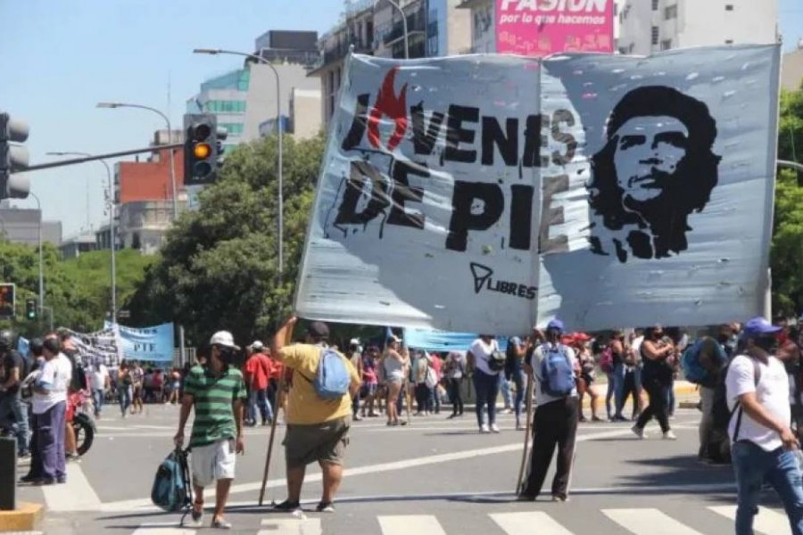 Por pedido de Alberto Fernández, Movimientos sociales suspendieron la marcha en apoyo al Gobierno