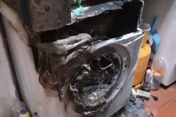 Daños materiales en una vivienda por la explosión de un lavarropas