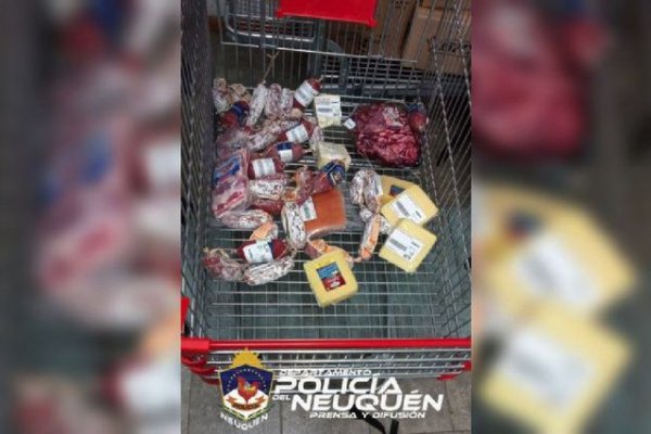 Lo detuvieron por robar $14 mil en salamines y queso de un súper