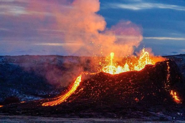 Islandia tiene la erupción volcánica más larga desde hace 60 años