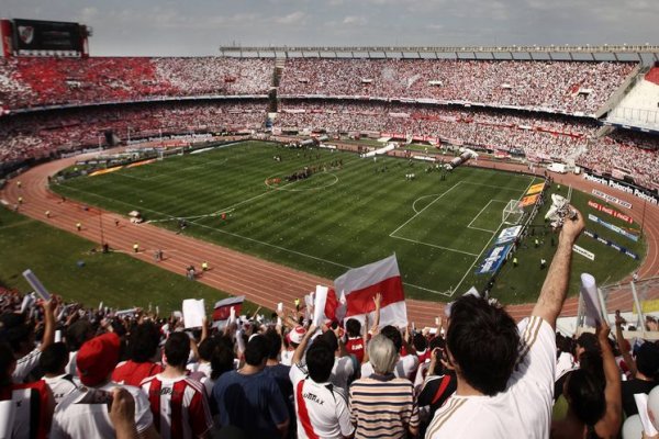 La vuelta del público a los estadios en Argentina