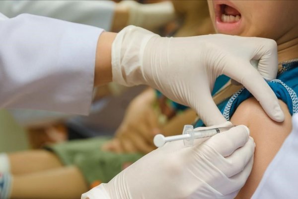 Corrientes recibirá más de 4 mil vacunas Pfizer para inmunizar a menores de edad