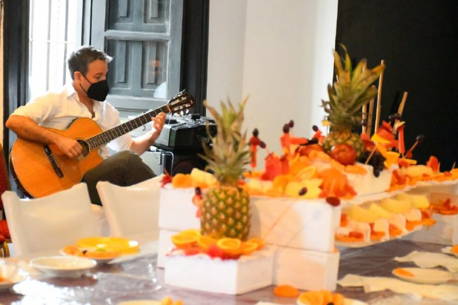 El Karaí recibió octubre con música, danza y comidas típicas en la Casa Molinas