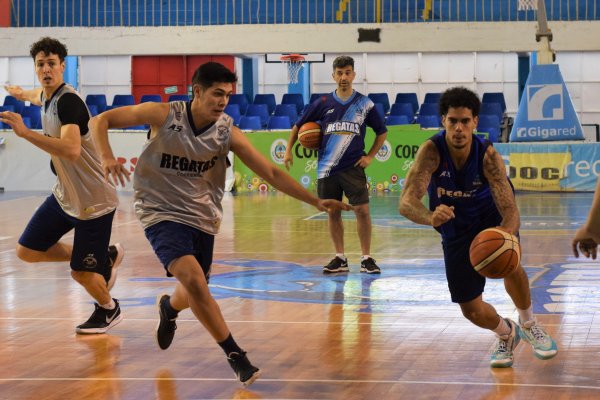 Regatas volvió a entrenar con la mira en el Súper 20