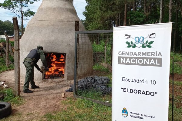 Misiones: Gendarmería realiza la quema de más de seis mil kilos de marihuana