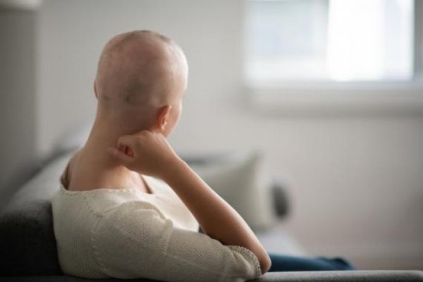 Cáncer: Un nuevo tratamiento destruyó tumores en enfermos terminales