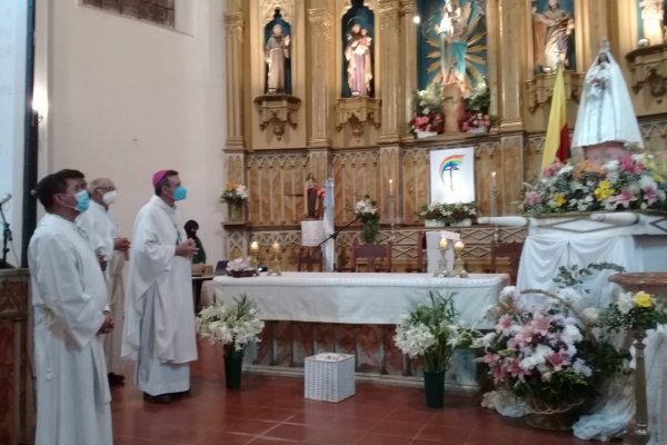 En el dia de la Virgen del Pilar, el Obispo instó a caminar juntos y cuestionó a propulsores de grietas