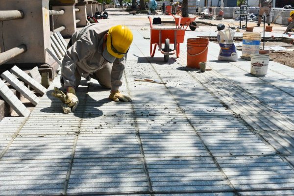 Avanza la remodelación de la costanera capitalina