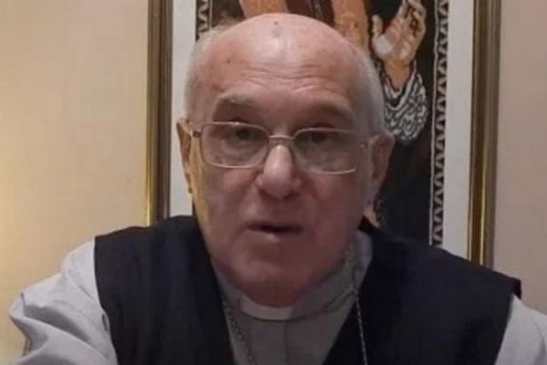 Monseñor Castagna: Para seguir a Cristo, renunciarse