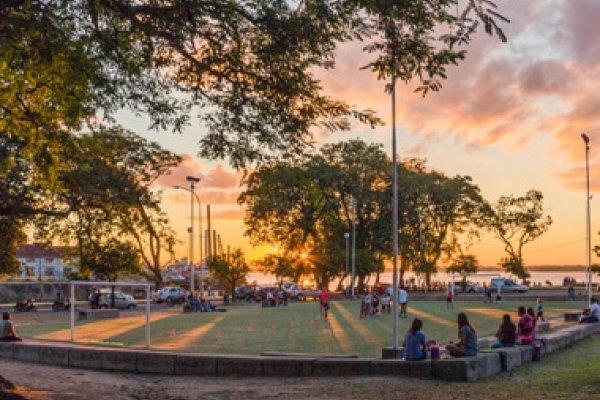 Pronostican cielo nublado y mínimas de 13º para este sábado en Corrientes