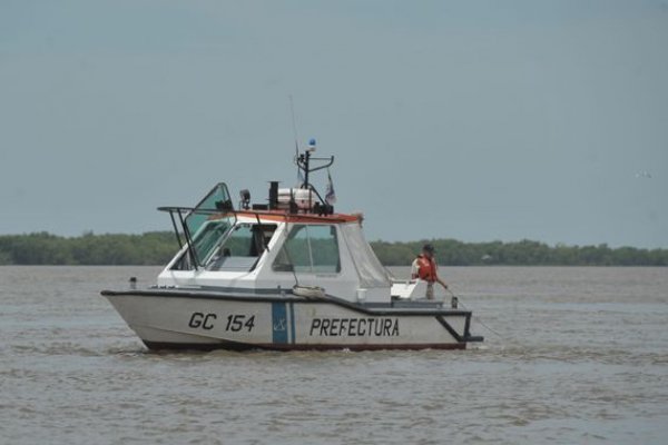 Empedrado: Buscan a un pescador que desapareció en el río Paraná
