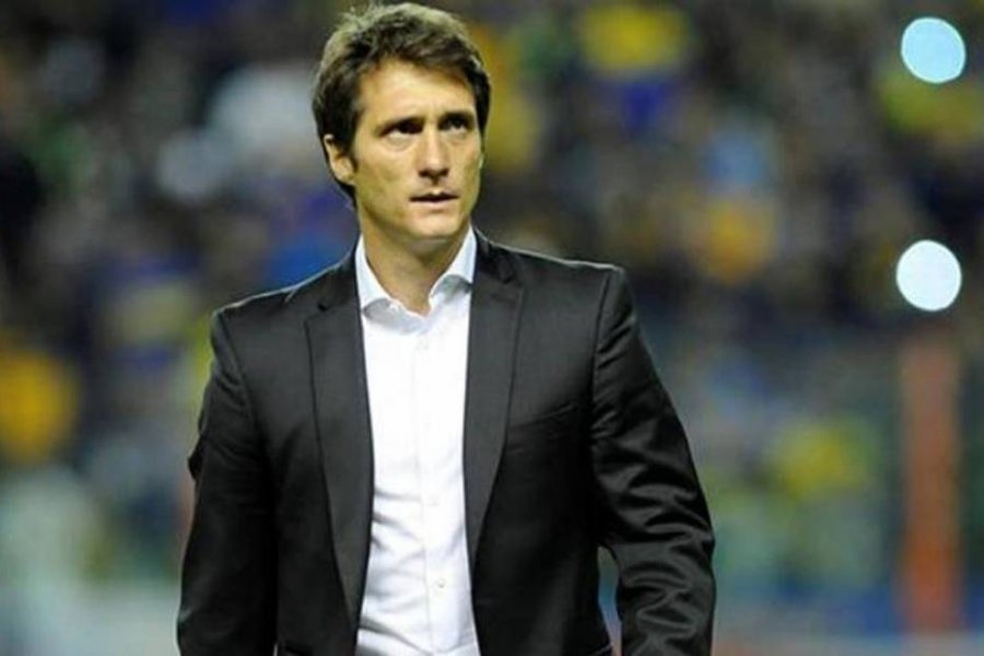Guillermo Barros Schelotto podría dirigir a la selección de Paraguay