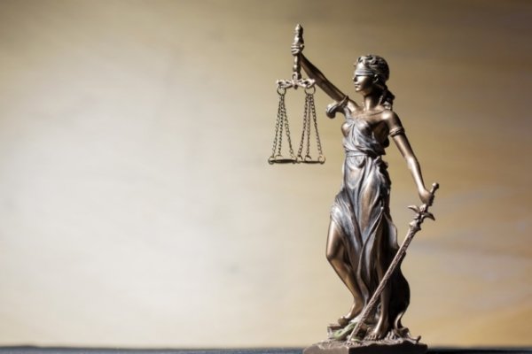 Confirman indemnización agravada por despedir a una mujer que contrajo matrimonio