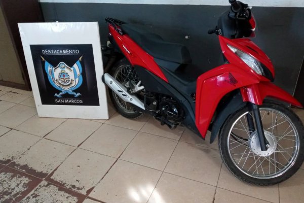 La Policía recuperó una motocicleta sustraída y aprehendió al presunto autor