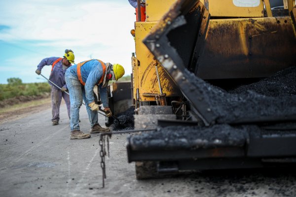 La repavimentación de la Ruta Provincial 126 avanza a ritmo acelerado