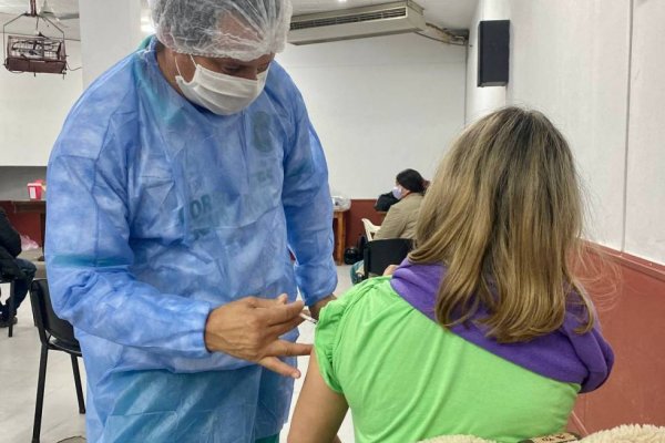 Más del 65% de los correntinos ya completó su esquema de vacunación