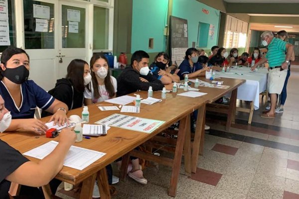 Un municipio correntino vacunó contra el Covid a casi 10 mil menores
