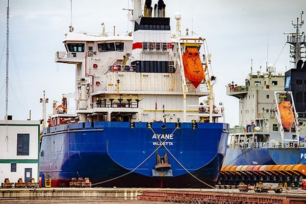 Un marinero mató en un presunto brote psicótico a su capitán y su primer oficial de buque