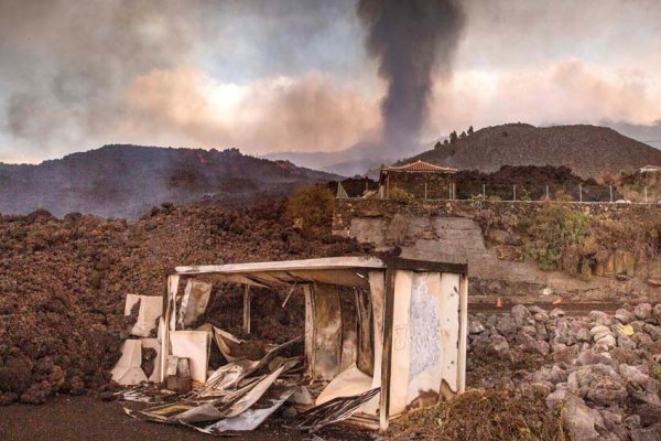 Un terremoto de 4,9 de magnitud sacudió la isla La Palma en Canarias