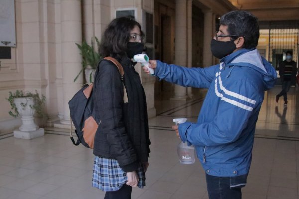 Goya otra vez en alerta por casos Covid en una escuela