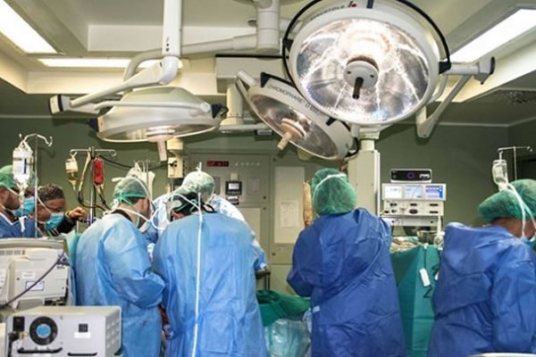 Corrientes, la primera provincia del Nordeste en realizar una cirugía extrema hepática