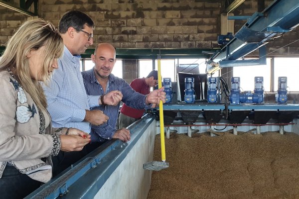 Inauguraron en Corrientes una planta de elaboración de maltas