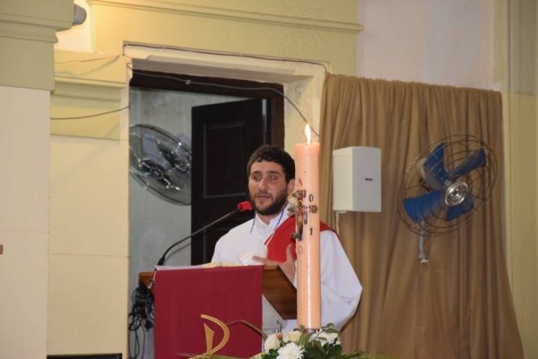 Bettinelli será ordenado sacerdote de la Compañía de Jesús en Corrientes