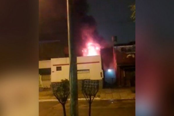Incendio fatal en una gomería: murió una familia entera