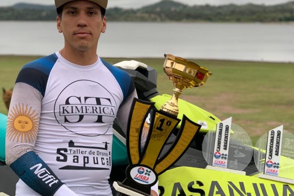 El virasoreño Julito Sosa Díaz se consagró campeón nacional 2021 de motos de agua