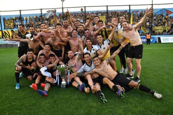 Deportivo Madryn ascendió, por primera vez en su historia, a la Primera Nacional