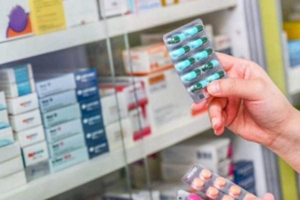 Farmacias, y un día clave sobre el congelamiento