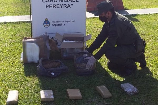 Abrieron una encomienda y hallaron más de 8 kilos de marihuana