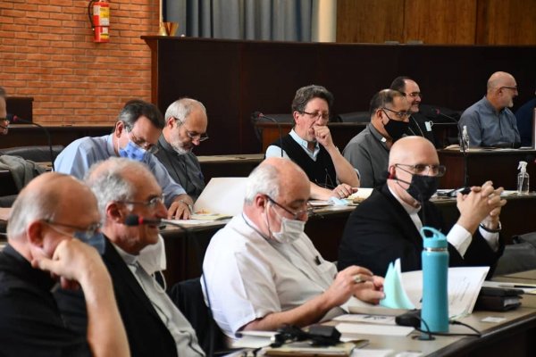 Monseñor Canecin participa de la asamblea plenaria de la Conferencia Episcopal Argentina