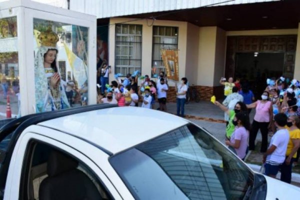 Fiesta en Cristo Obrero por la Virgen de Itatí