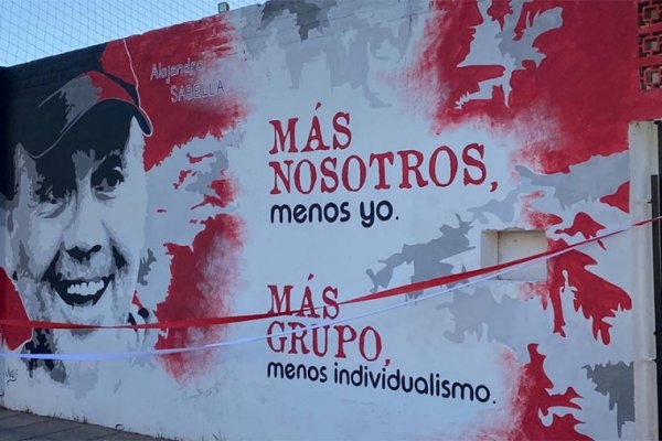 Con la inauguración de un mural homenajearon a Alejandro Sabella