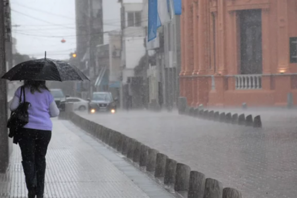 Llegaron las lluvias que continuarían hasta el viernes en Corrientes