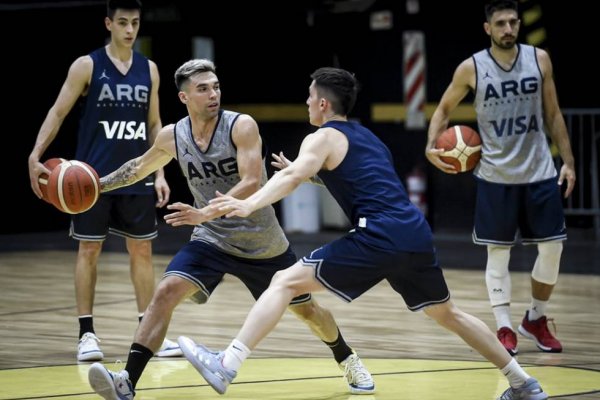 El seleccionado argentino largó los trabajos con miras a Paraguay