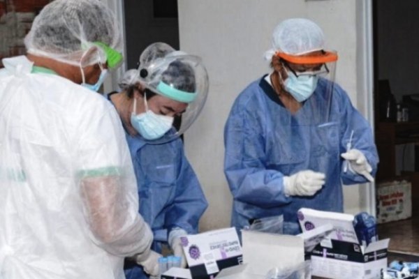 Intensifican campaña de vacunación en localidades con brotes de Coronavirus