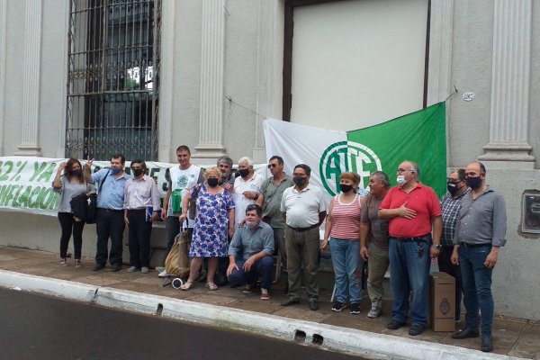 Acampe municipal: Sumaron apoyo de organizaciones y gremios