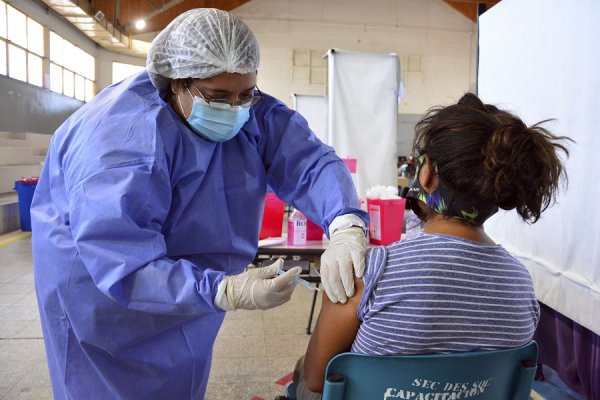 1.912 contagios nuevos y 25 muertes por coronavirus en Argentina