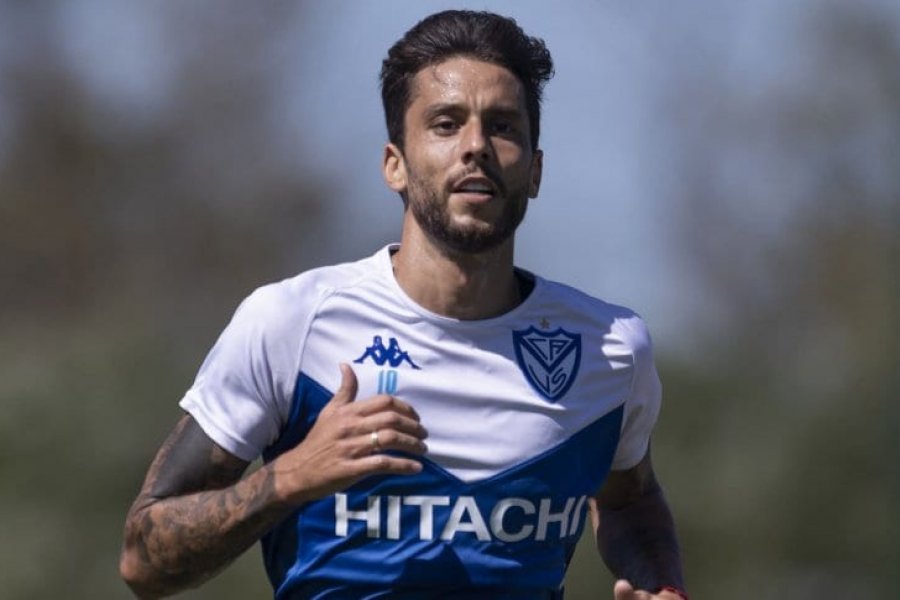 Ricardo Álvarez le dice adiós al fútbol