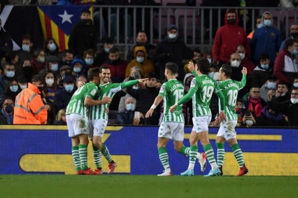Primera derrota de Xavi en Barcelona: cayó con Betis por La Liga