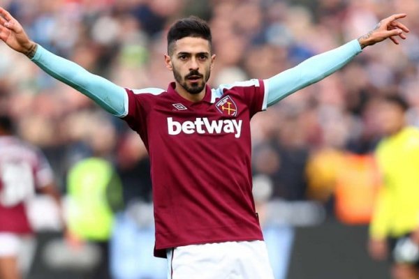 Lanzini, de penal, contribuyó con la gran victoria de West Ham ante Chelsea