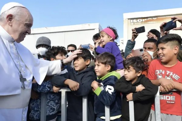 El Papa en Lesbos: Ruego a Dios para que nos despierte del olvido de quien sufre