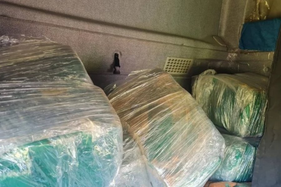 Detuvieron un camión con 221 kilos de marihuana en Corrientes