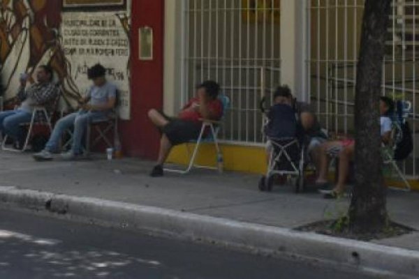 Día de inscripciones en Corrientes