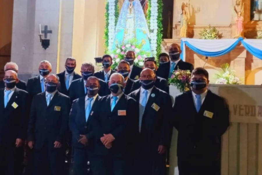 Custodios de la Virgen de Itatí, premiados en sus 15 años de servicio