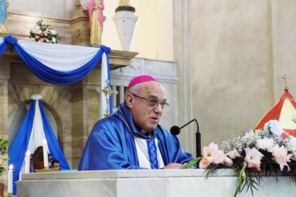 Mons. Castagna: la Semana Santa es una 'oportunidad de fundar nuestra fe en el misterio del amor de Dios'