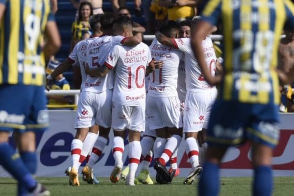 Huracán goleó a Rosario Central y se quedó a las puertas de la Copa Sudamericana